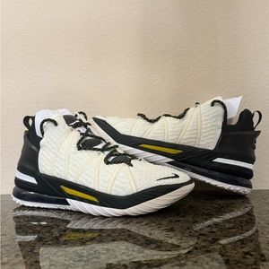 Men’s Nike Lebron 18 - Laker’s Home